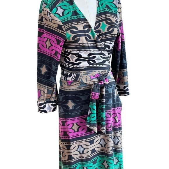 Diane Von Furstenberg 100% Silk Jewel Tone Abstract Wrap Dress 12 - Picture 3 of 7